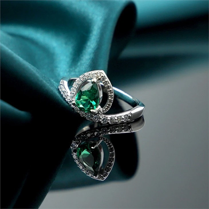 pear shape emerald ring 02 pear shape emerald ring 02